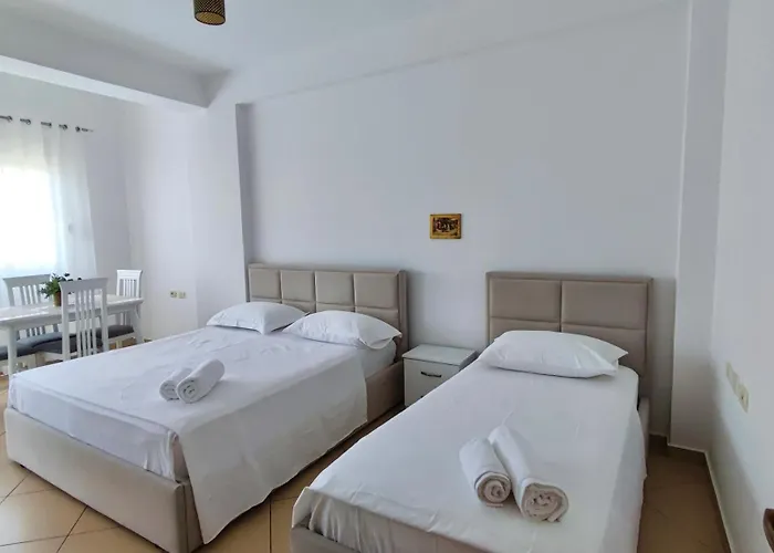 Central Studio Apartment Vlore